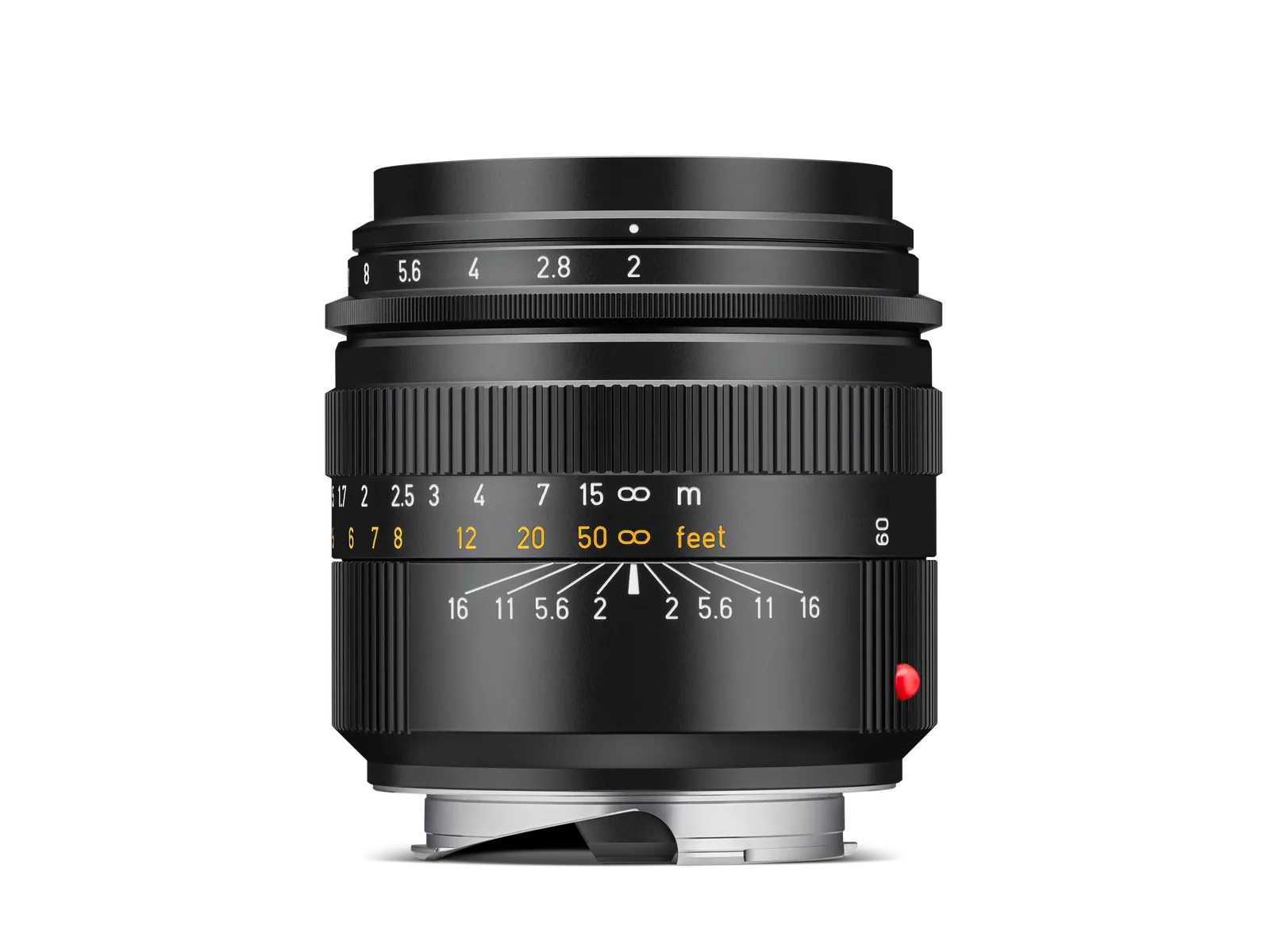 Side profile of the black Summicron-M 66mm f/2, showing aperture and focus scales. Image: Leica Camera AG